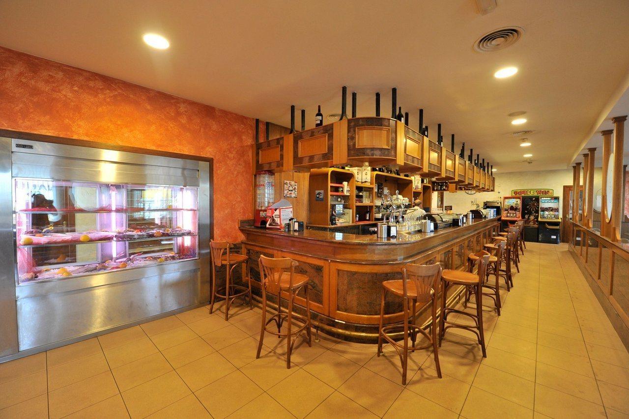 אנטקרה Hotel Lozano מראה חיצוני תמונה