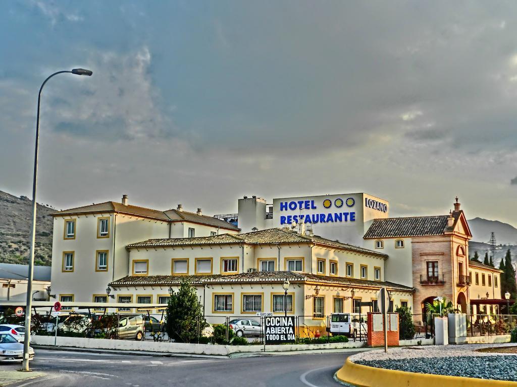 אנטקרה Hotel Lozano מראה חיצוני תמונה