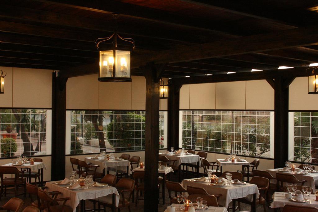 אנטקרה Hotel Lozano מראה חיצוני תמונה